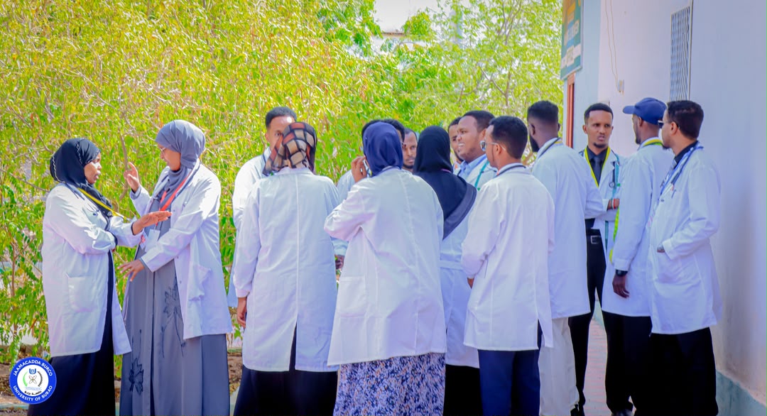 Ardayda Kulliyadda Caafimaadka iyo Culuumta Caafimaadka oo Maanta u Fadhiistay Imtixaanka OSCE.